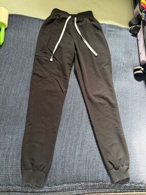 Figs Black High Waisted Women’s Jogger Scrub Pants XXS/T